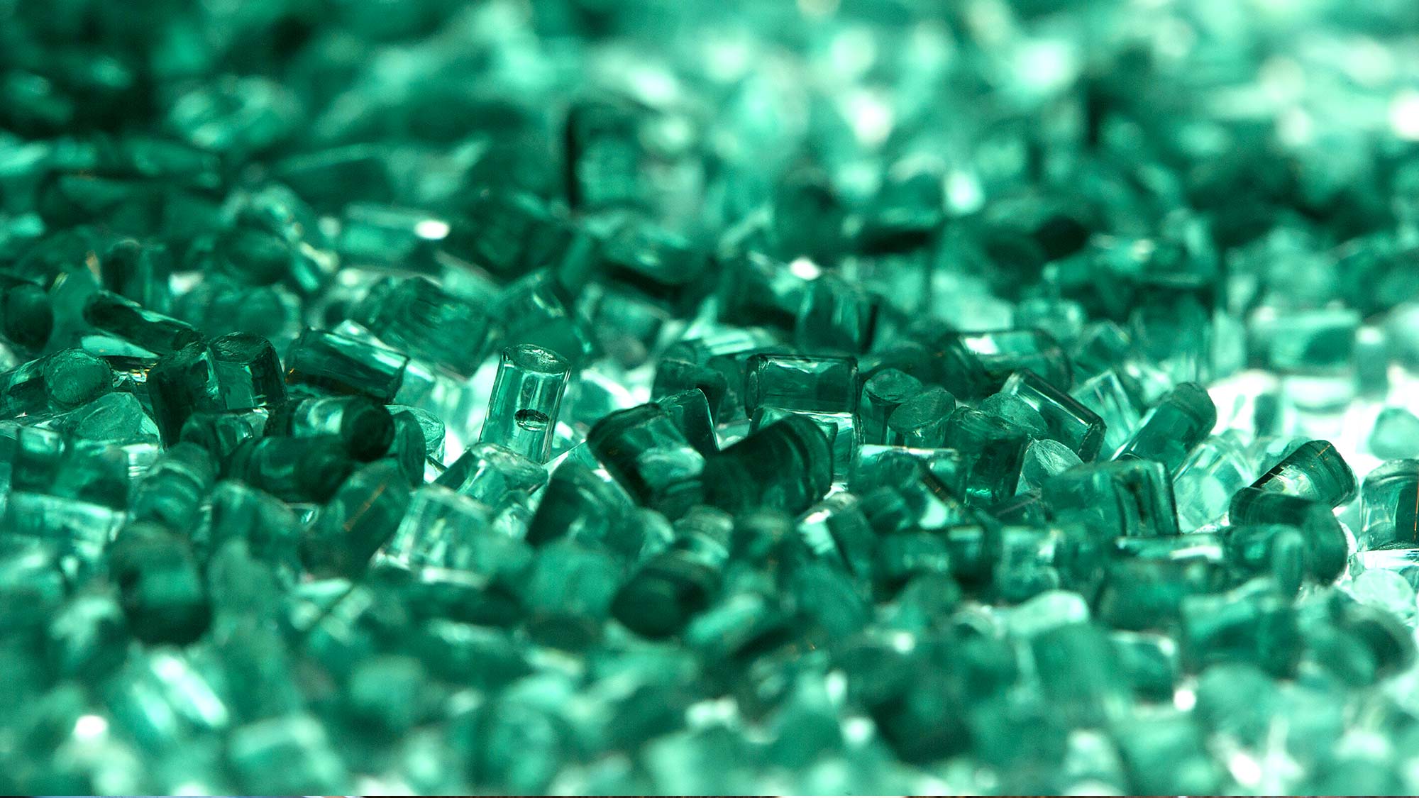 Granules-plastique-France-Plastiques-Recyclage-Limay